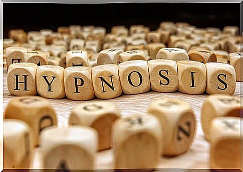 The benefits of clinical hypnosis: debunking the TV show